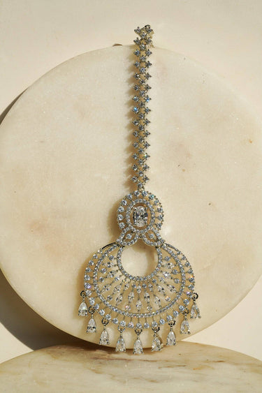 Jamila Chand Style Maang Tikka embellished with Clear stones