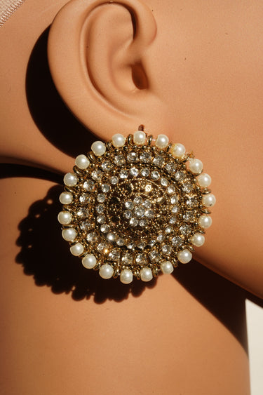 Sabhan - Classic Artisan Crafted Necklace Set With Oversized Stud Earrings