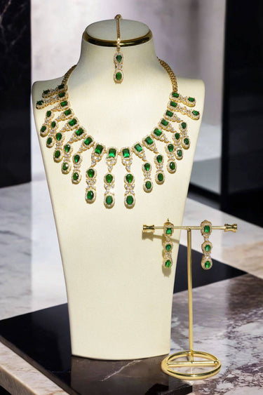 Roop AD Necklace Set from Inaury.com in gold and green