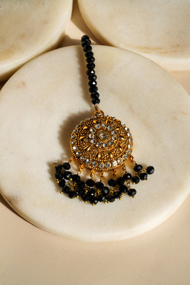 Handcrafted Jhumka Earrings & Maang Tikka Set – Tabiha