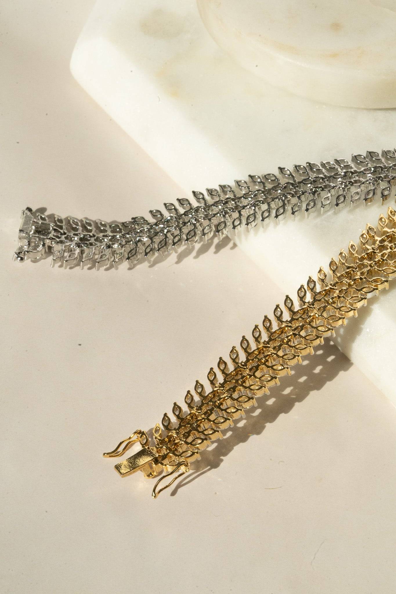 Ariana – Diamante AD Stone Bangle Bracelet