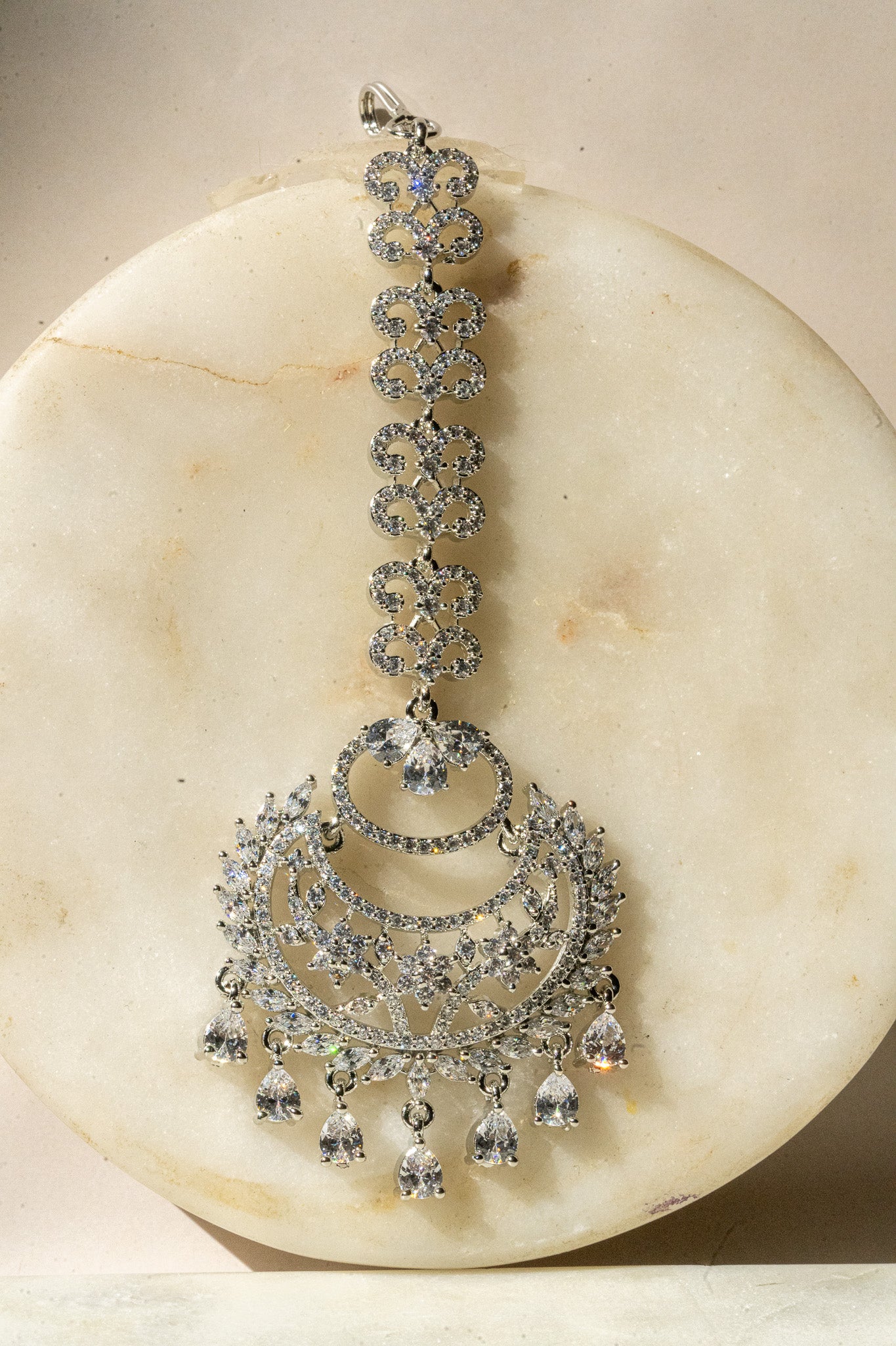 Liza – Rhodium-Plated AD Maang Tikka (White or Pink