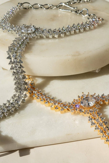 Nayla statement haathphool - hand chain bracelet in gold or rhodium plating with adjustable ring