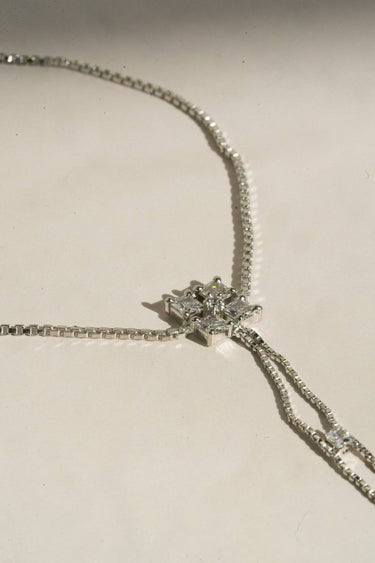 Soraya hand chain bracelet in silver with cubic stones