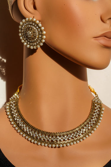 Sabhan - Classic Artisan Crafted Necklace Set With Oversized Stud Earrings