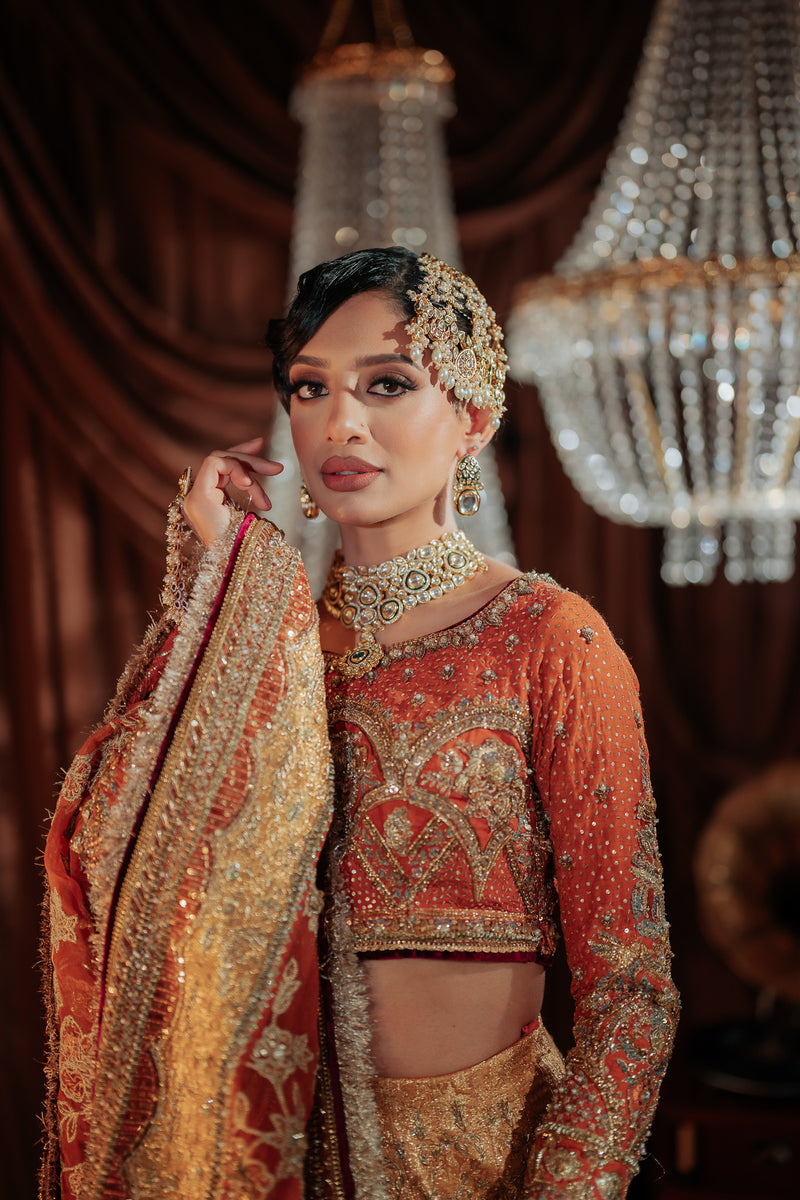 Afsoon bridal set featuring moissanite polki stones with choker, earrings, and jhoomer from Inaury.com