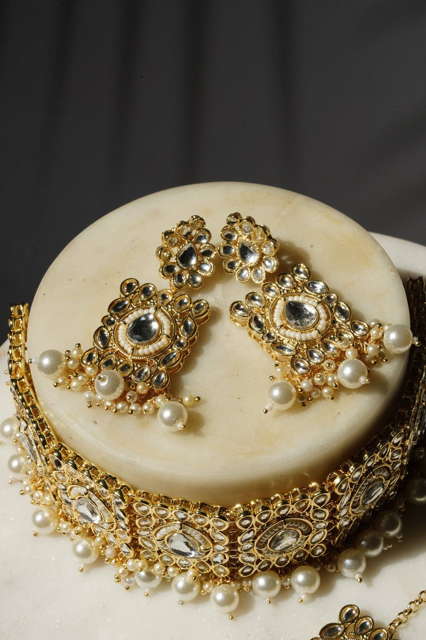 Alisha - Kundan Choker Necklace Set With Matching Tikka and Earrings Choker Necklace Set from Inaury