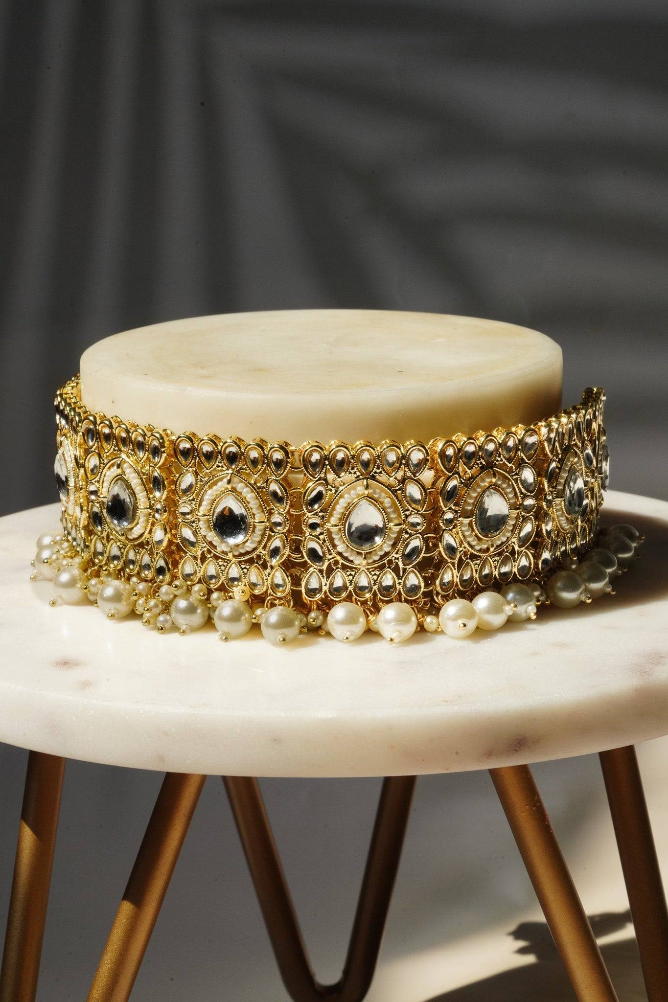 Alisha - Kundan Choker Necklace Set With Matching Tikka and Earrings Choker Necklace Set from Inaury