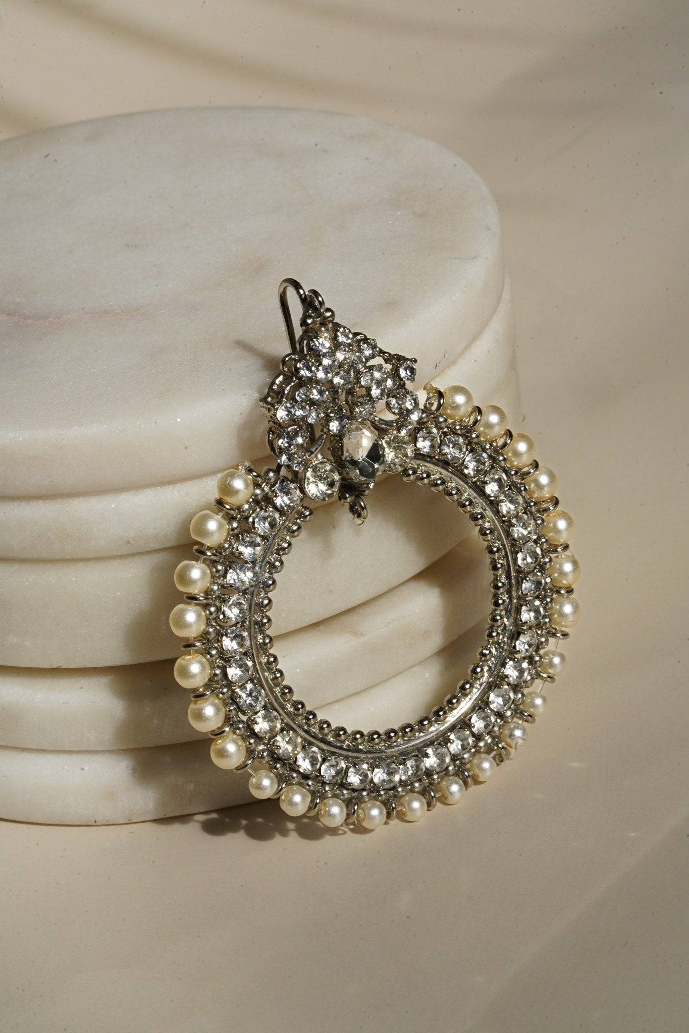 Emma Round Chandbali Earrings and Maang Tikka Set - Pakistani Jewelry