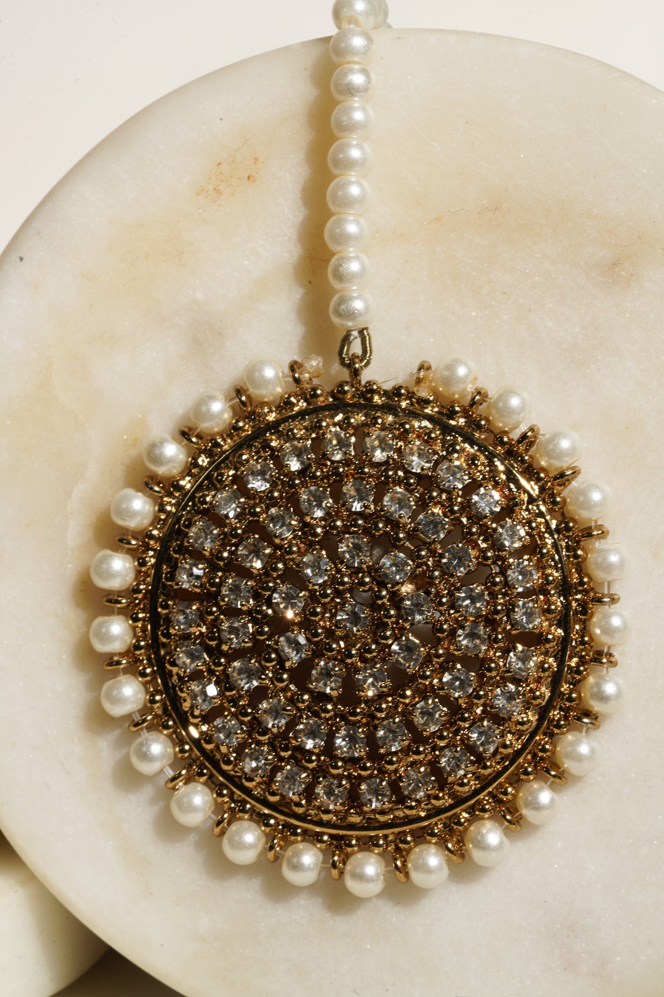 Emma - Round Chandbali Earrings and Maang Tikka Set - Inaury - Antique Gold & White - - AC - AC Earrings - All