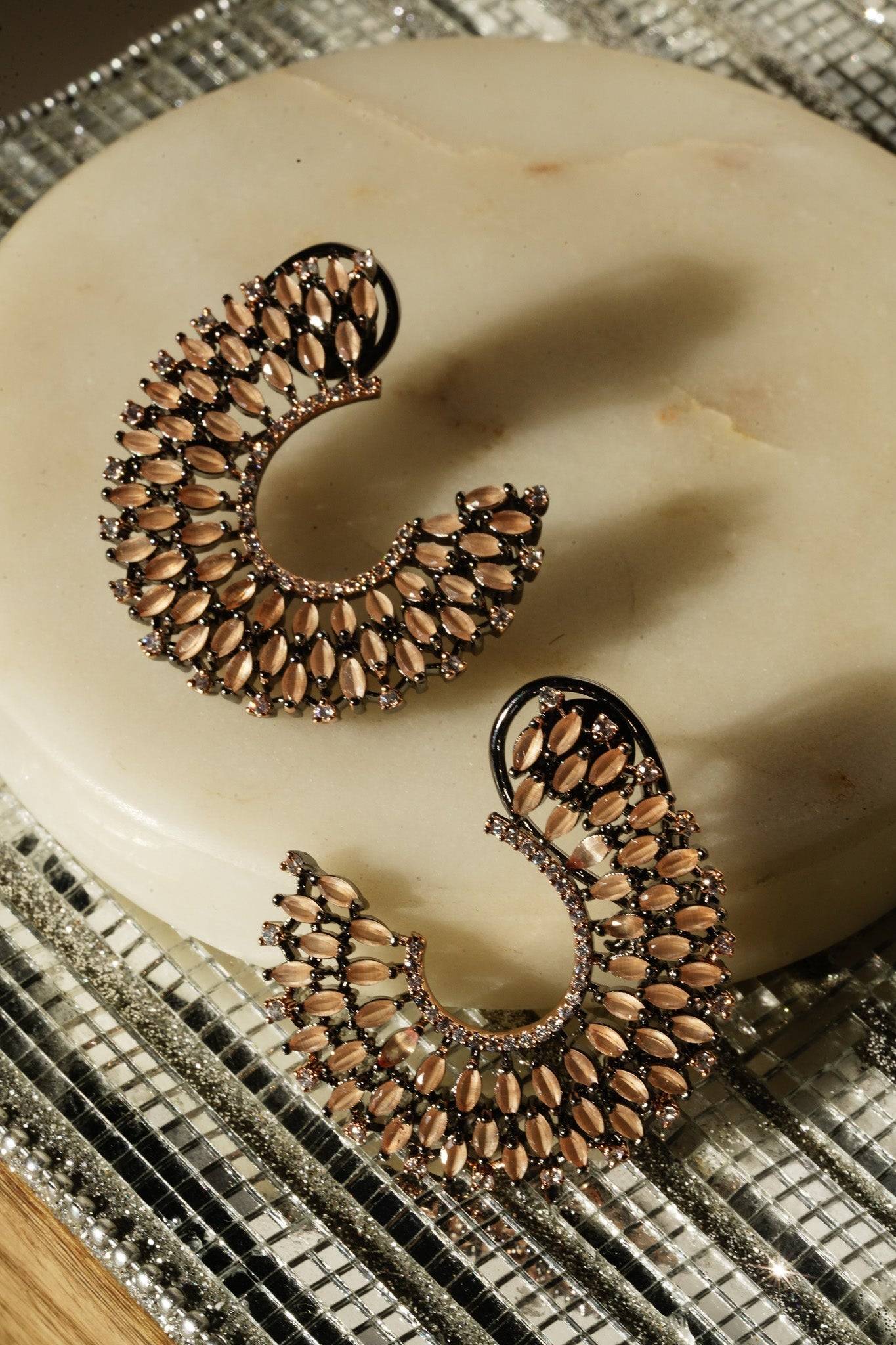 Haniya - Chandbali Billie Earrings Studs from Inaury