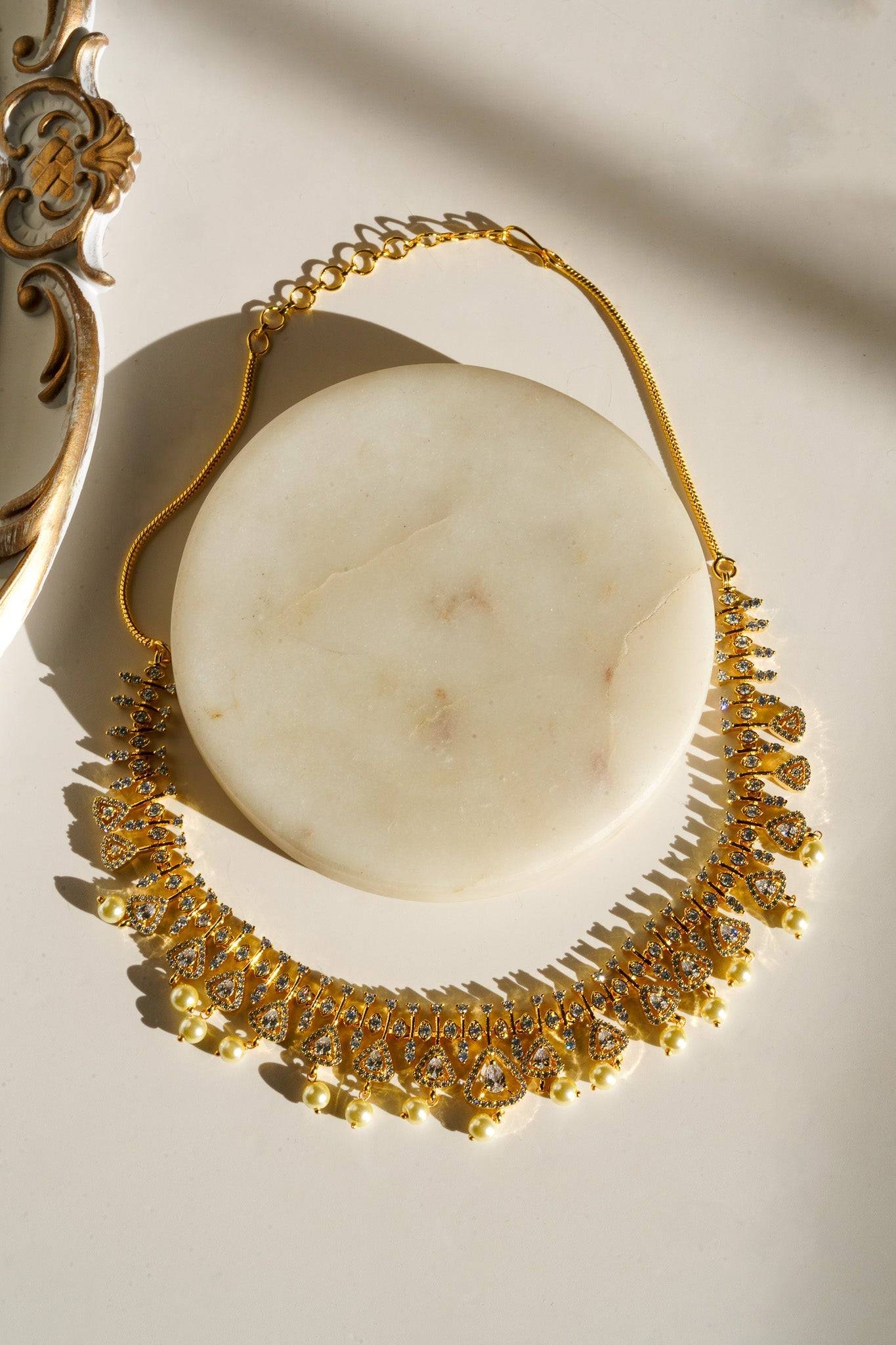 Oishi - Classic Necklace Set With Top Earrings Classic Necklace Set from Inaury