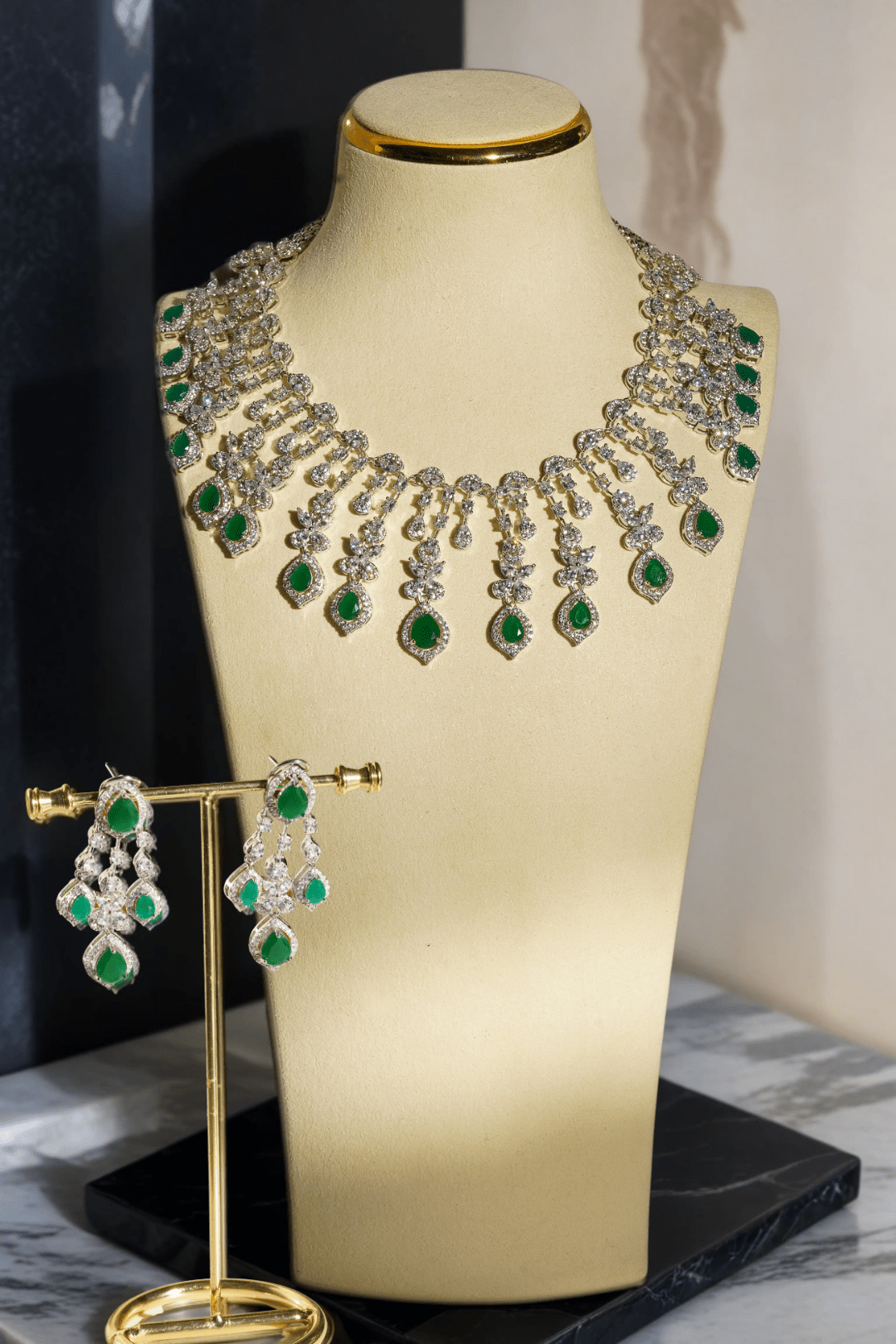 Raha- Diamanté Accent Classic Necklace Set Classic Necklace Set from Inaury