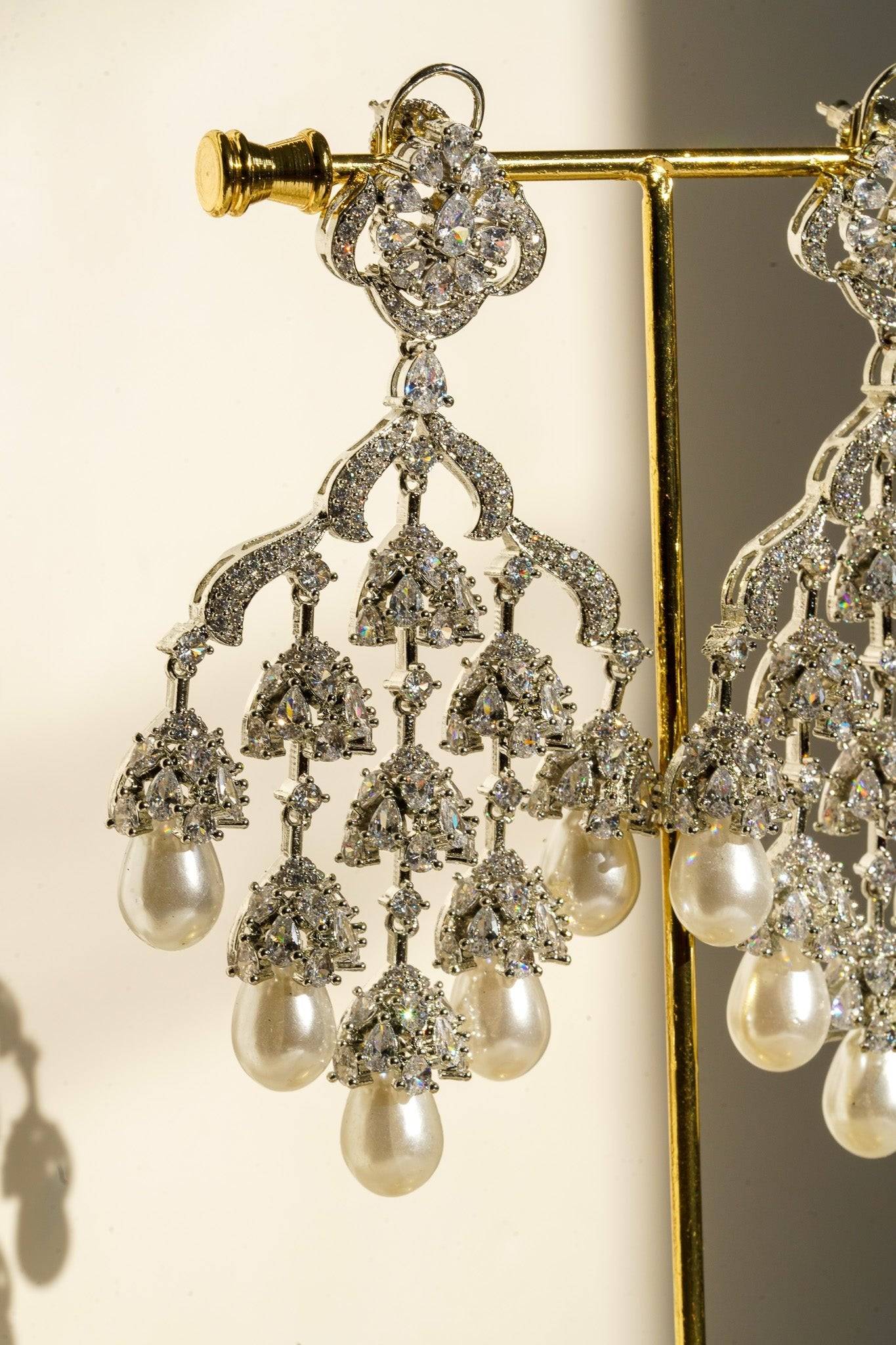 Sahara - Oversized Chandelier EarringsChandelier from Inaury