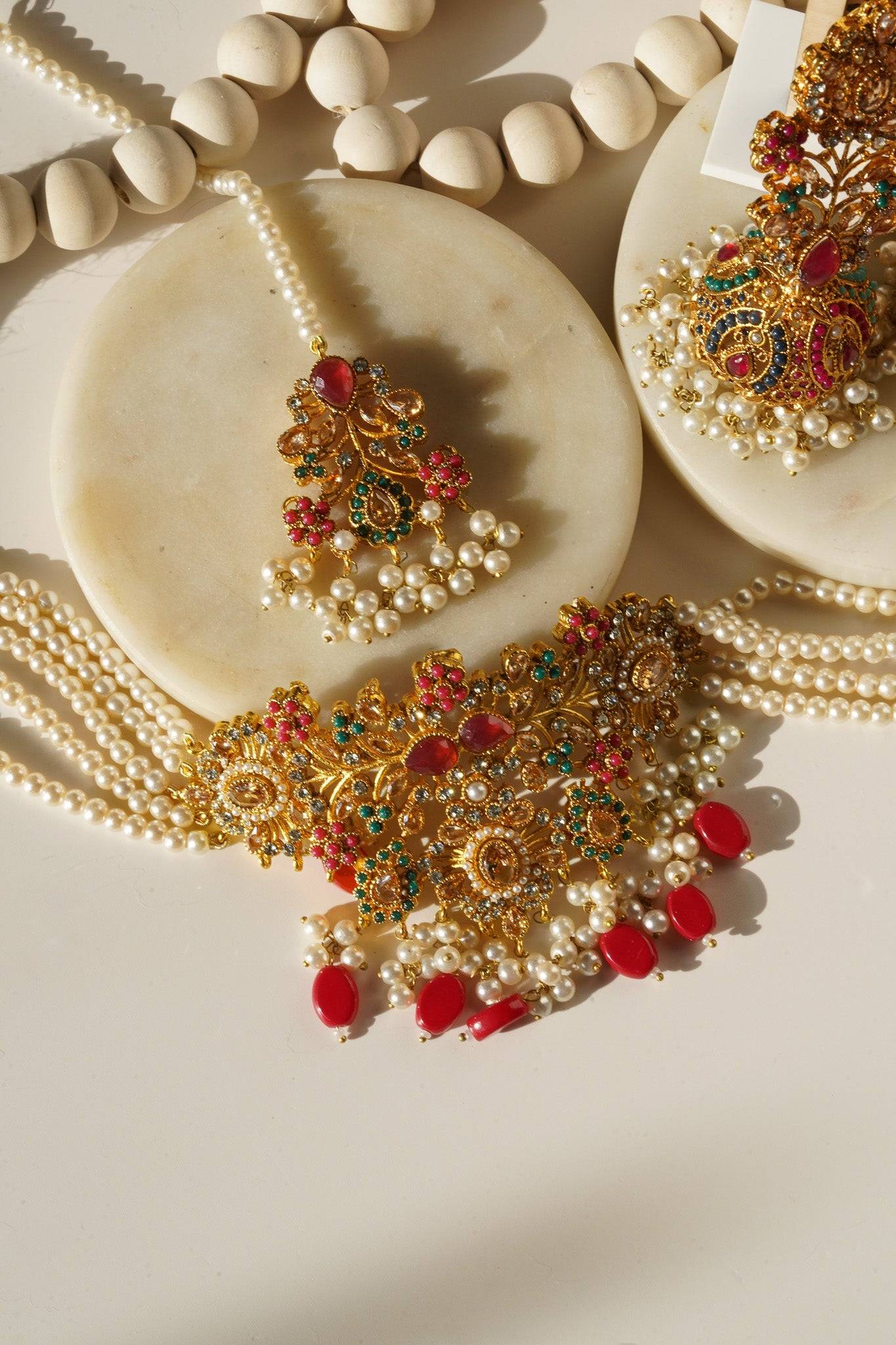 Zoya - Choker Necklace Set With Jhumka Earrings & Maang Tikka Choker Necklace Set from Inaury